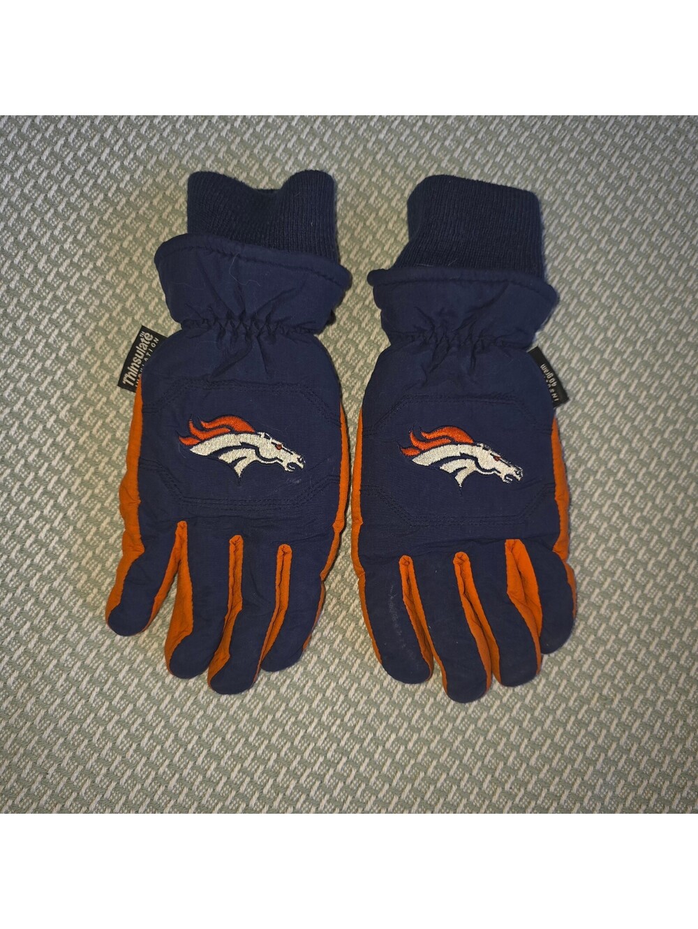 Denver Broncos thinsulate winter gloves size small medium